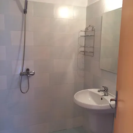 Family Perla شقة فندقية 2*
