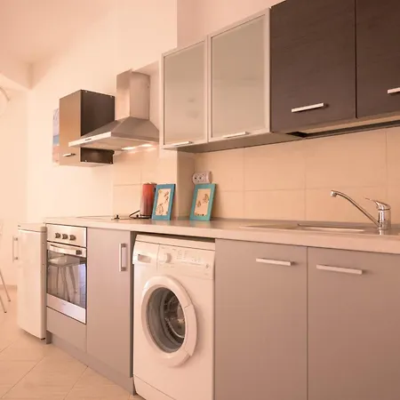 Family Perla 公寓式酒店