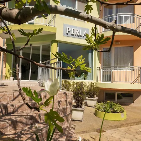 Family Perla 2* Goudstrand