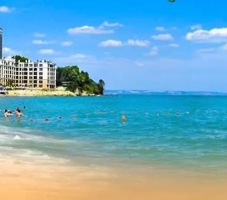 公寓式酒店 Family Perla 2*