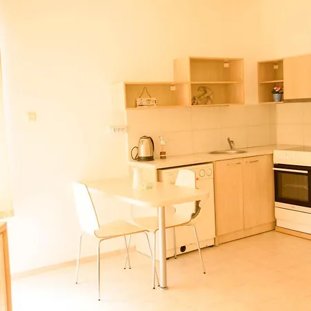 Aparthotel Family Perla Golden Sands