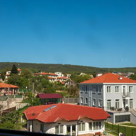 Family Perla Aparthotel