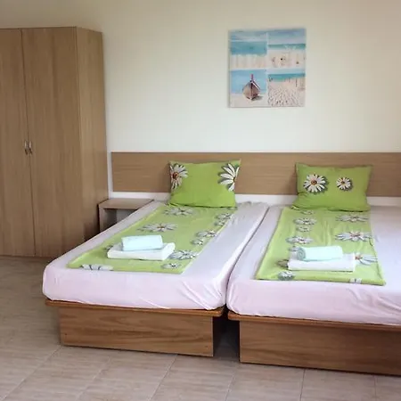 Family Perla 2* Golden Sands