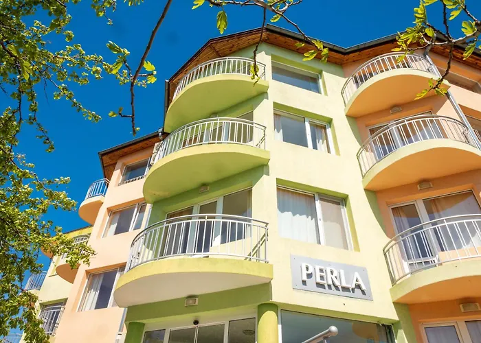 Family Perla Aranyhomok