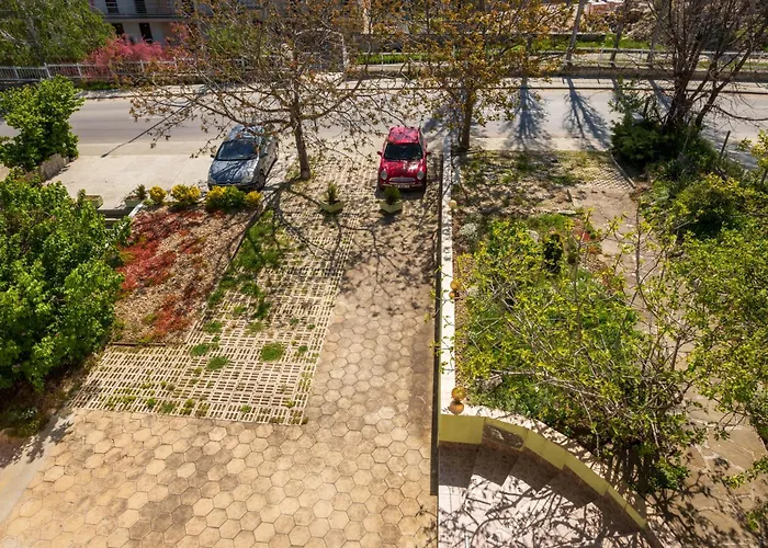 Family Perla Apartmanhotel 2*